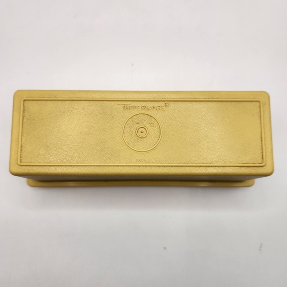 Vintage Tupperware Harvest Gold Butter Dish Lid & Base 636-12 Made in USA - Picture 5 of 7